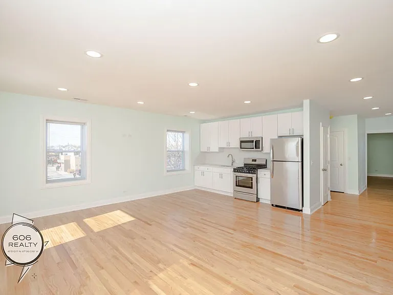 Updated Belmont Gardens Apts Available! — Photo 3