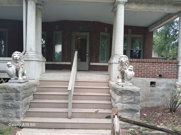 303 N Ashland Ave #708