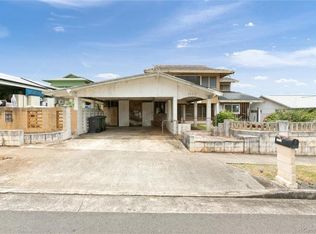 1663 Kuahaka St, Pearl City, HI 96782