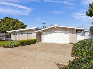 322 Princeton Dr, Costa Mesa, CA 92626