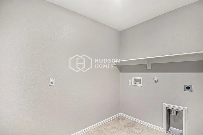 16441 Pembine Ln — Photo 15
