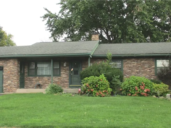 115 Shoreway Dr, Rochester, NY 14612