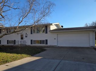 1607 10th Pl SW, Austin, MN 55912