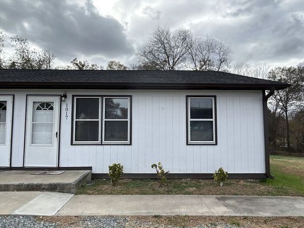 1017 Old Plank Rd