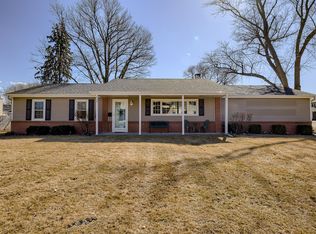 545 W Linden Ave, Fremont, NE 68025