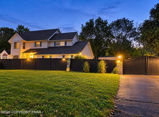 222 Martha Ln, Blakeslee, PA 18610