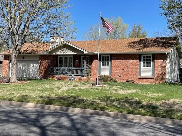 1000 Columbus Ave, Newton, KS 67114