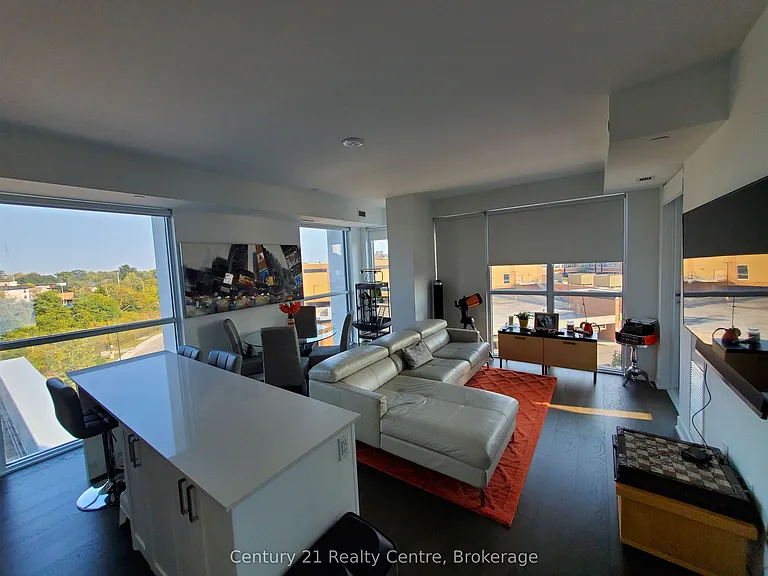 1063 Douglas McCurdy Cmn #408 — Photo 5
