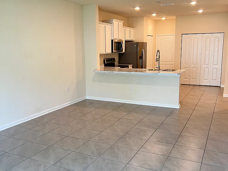 9547 Star Dr — Photo 8
