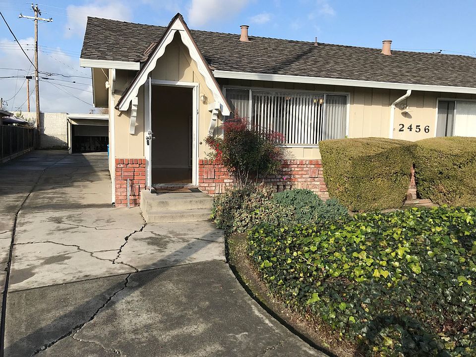 1st image of 2456 Karen Dr APT 1