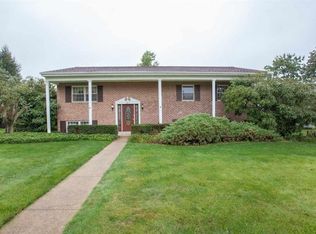 381 Kelly Ave, Mount Joy, PA 17552