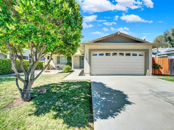 118 Green Tree Drive, Vacaville, CA 95687