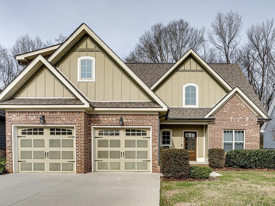 1st image of 2452 Waterhaven Dr