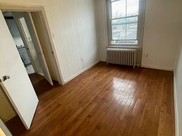 6040 Elmwood Ave #1 — Photo 8