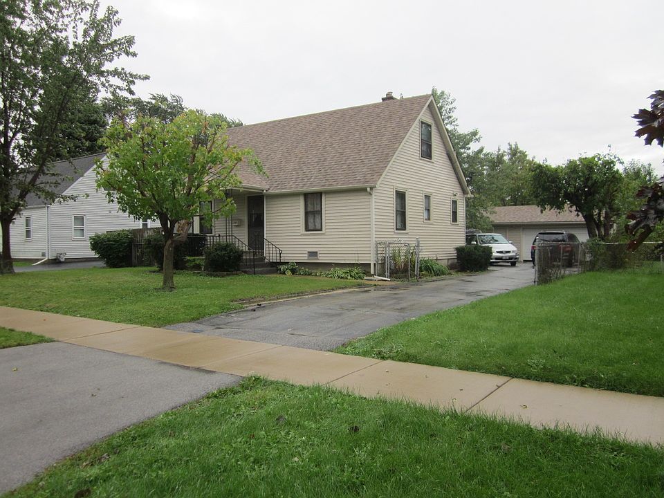 1st image of 341 E Medill Ave