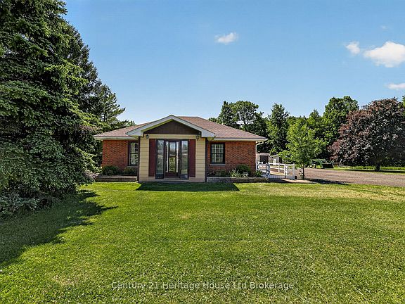 5th image of 15067 Elginfield Rd