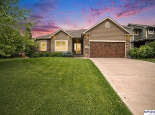 15005 Laurel Ave, Omaha, NE 68116