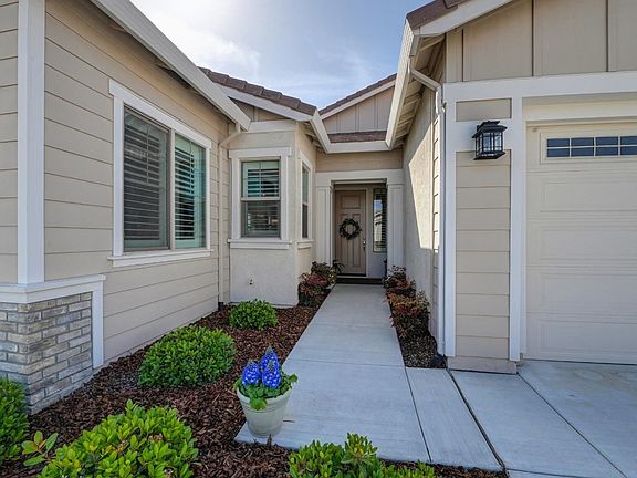 4th image of 2072 Hudson Cove Dr