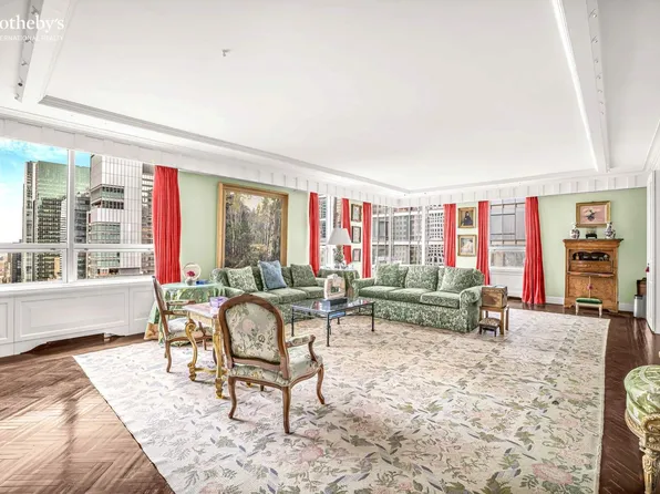 15 West 53rd Street image 3 of 14