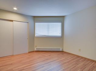 1651 NE 16th Ave #109, Oak Harbor, WA 98277