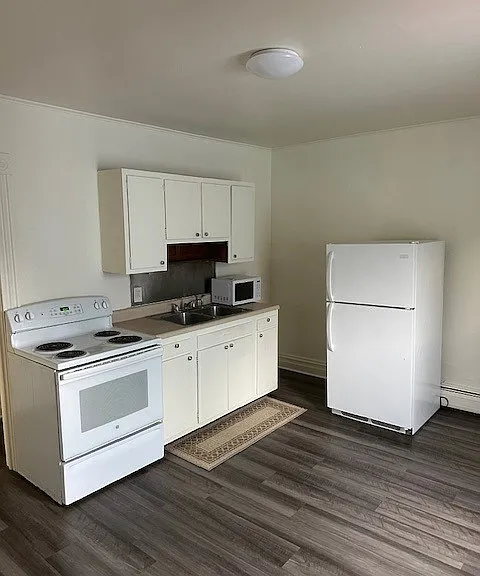 525 W Center St #2 — Photo 3