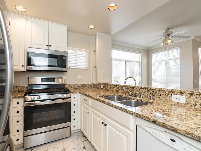 12604 Carmel Country Rd #18 — Photo 1