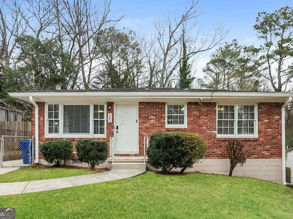 1262 Lorenzo Dr SW, Atlanta, GA 30310