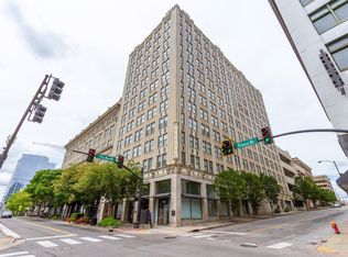 700 Church St APT 903, Nashville, TN 37203