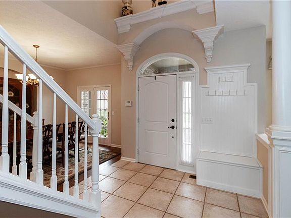 4th image of 18118 Benton Oak Dr