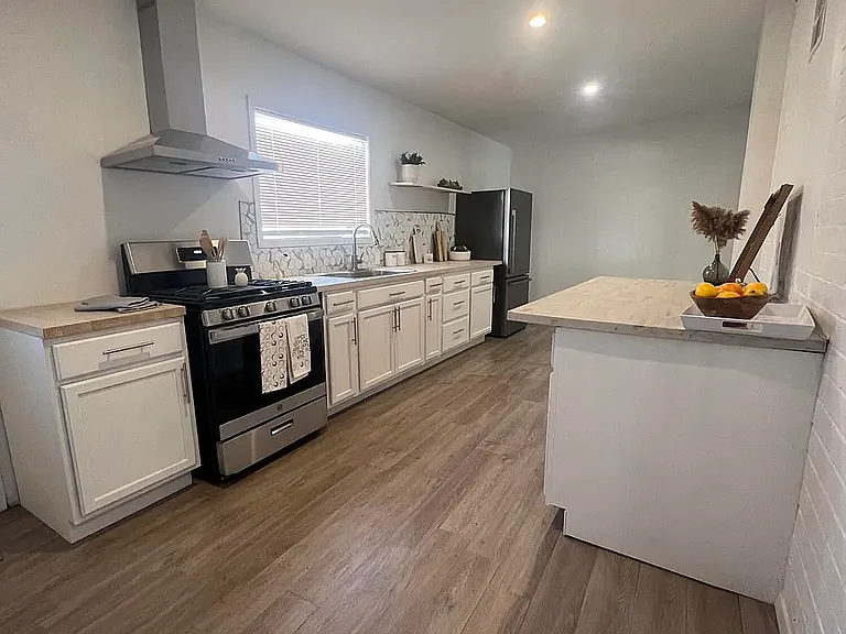 4305 Memphis Ave — Photo 14