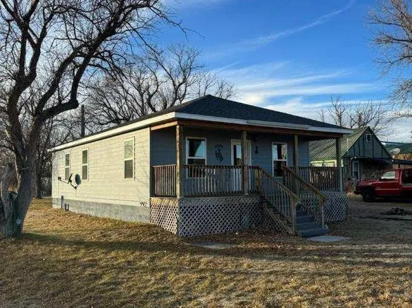 115 W Daley St, Lusk, WY 82225