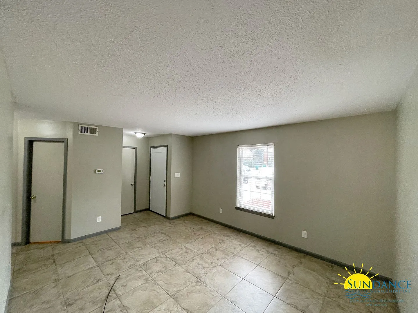 Adorable 3 Bedroom Townhouse In Fort Walton Beach! — Photo 4