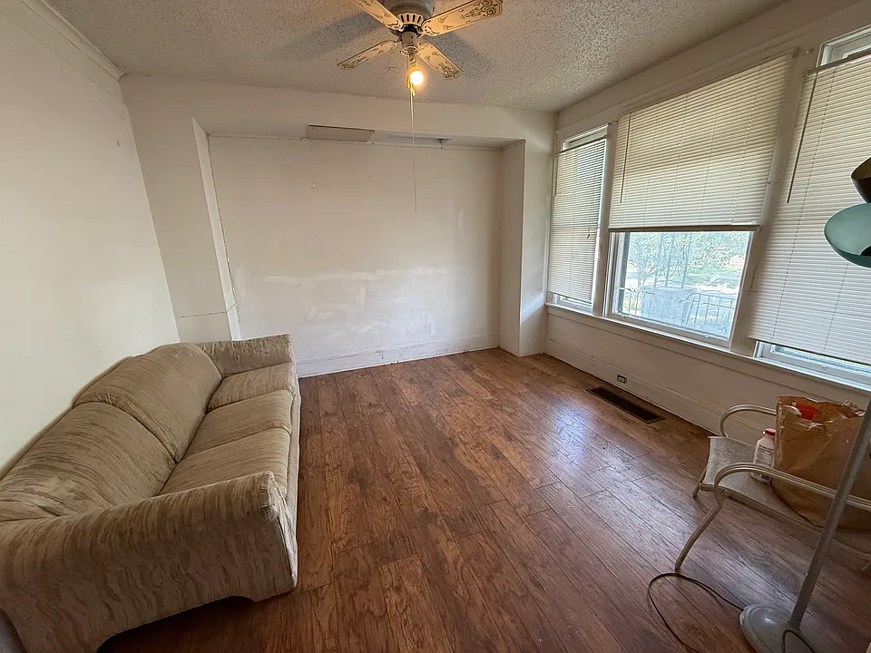 106 Englewood Ave #1