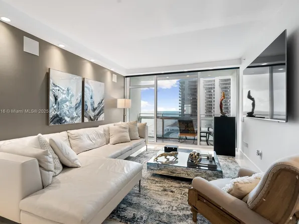 6801 Collins Ave #1108, Miami Beach, FL 33141