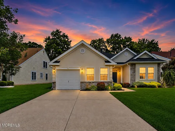 11 Pebble Beach Boulevard, Jackson, NJ 08527