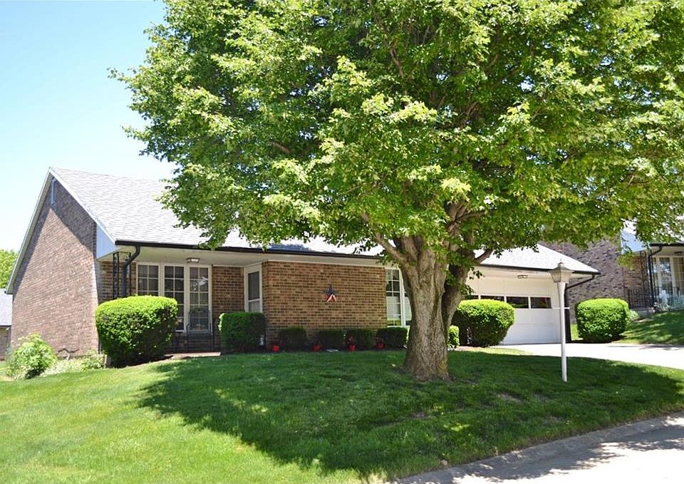 1st image of 3344 Turner Dr E #3344