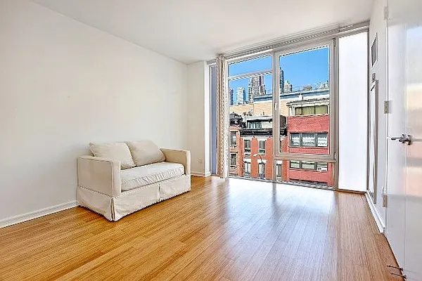 Rented by New York Residence | media 22