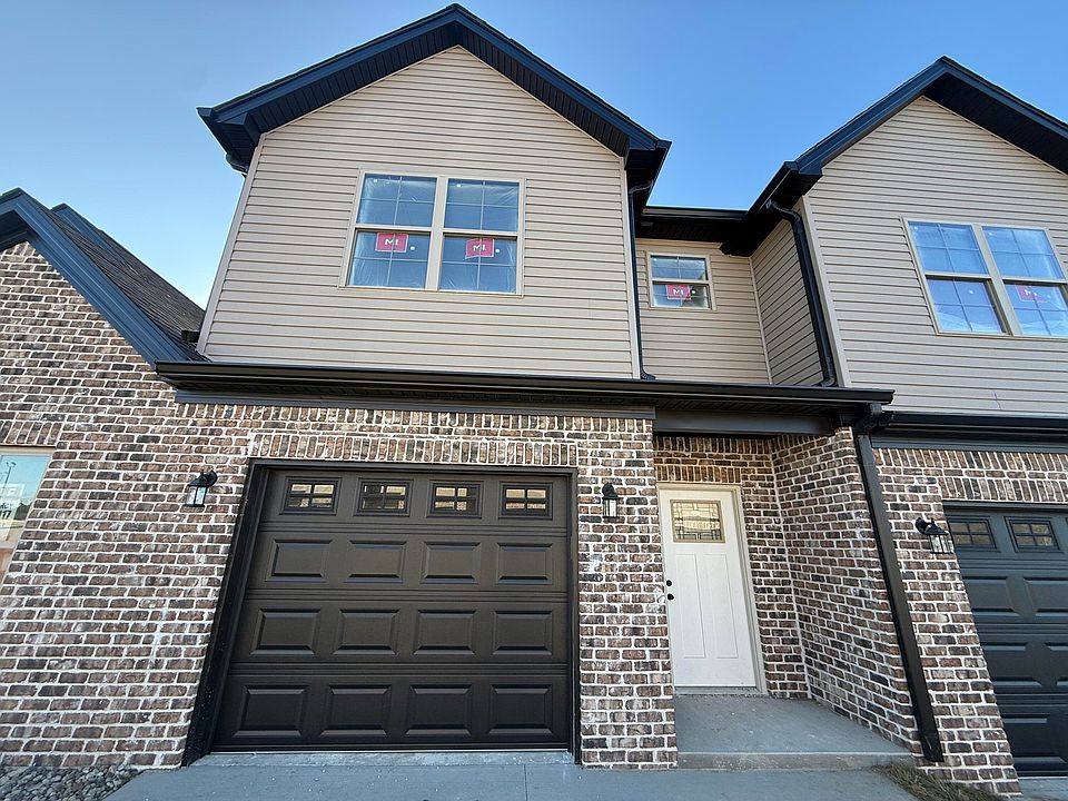 1st image of 844-3 Ridgewood Dr