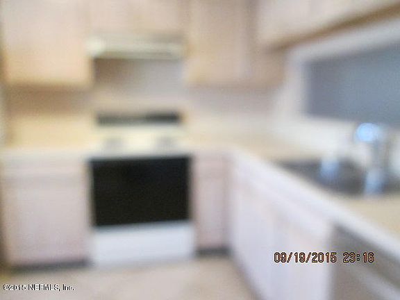 4th image of 12589 HICKORY LAKES Drive S