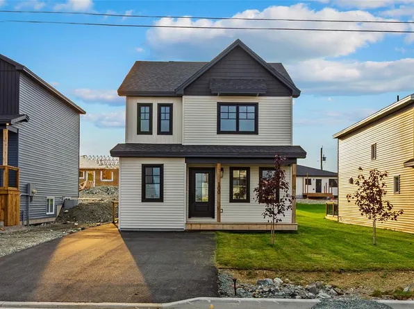 100 Trenton Drive, Paradise, NL A1L4B8