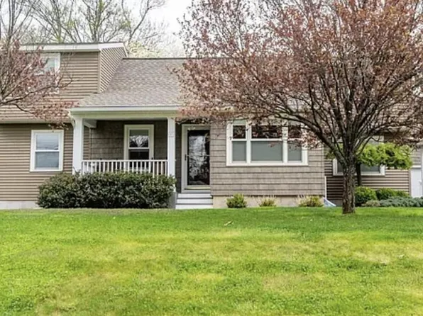 27 Western Avenue, Delmar, NY 12054