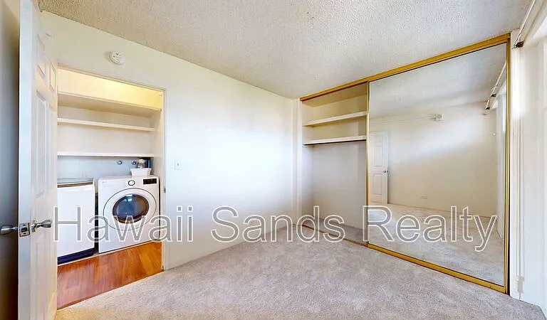 1617 Keeaumoku St #508 — Photo 16
