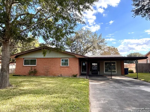 1412 Oriole Lane, Beeville 78102