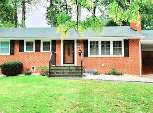 5219 Easton Dr, Springfield, VA 22151