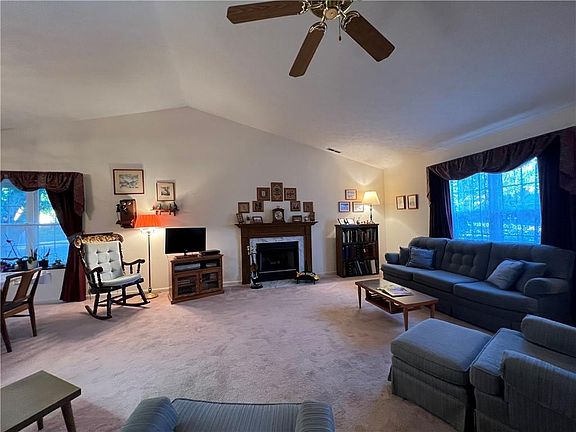 3rd image of 10710 Creekside Woods Dr