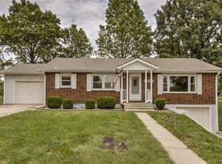 7512 W High Dr, Liberty, MO 64068