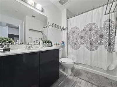 234 NE 3rd St #608 — Photo 7