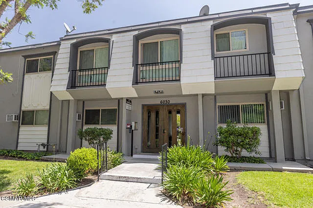 6030 Nevada Ave #7 — Photo 1