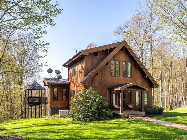 (undisclosed Address), Salamanca, NY 14779