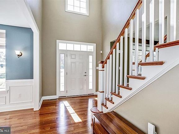 5th image of 711 Featherbed Ln
